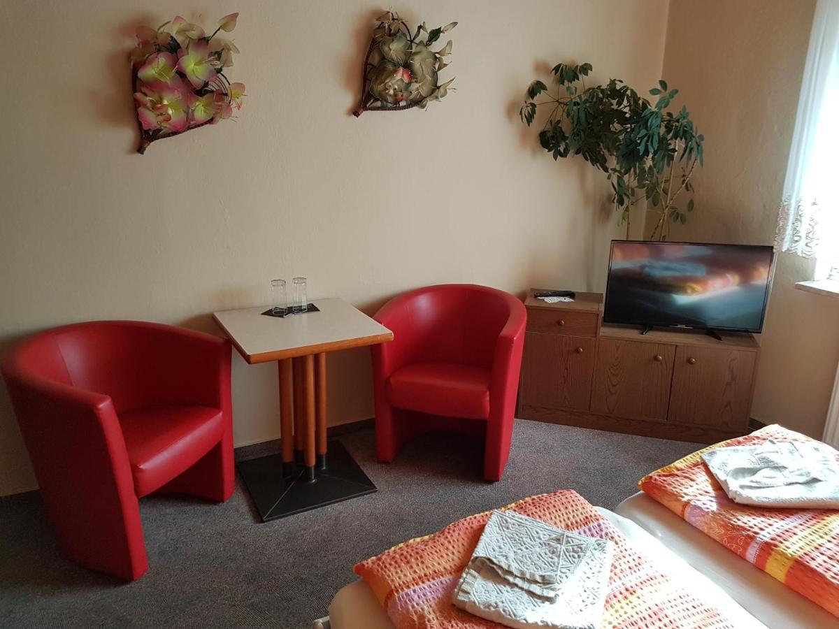 Hotel Arkona Genthin Buitenkant foto